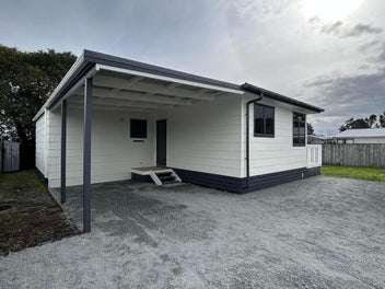 Image 1 of 5