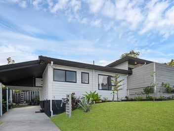 YOUR BAYVIEW DREAM AWAITS