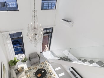 Parnell priced to sell! $795,000