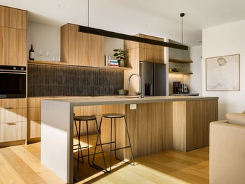 Premium Wanaka Retreat with Income