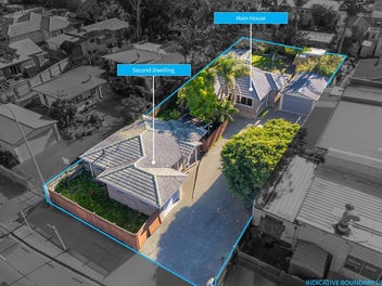 Two Homes - Opportunity for Investors & Families