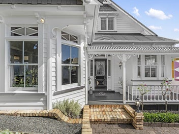 Refined Villa, Recently Renovated | Ben Ryken