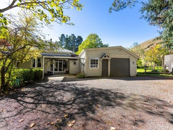 Private country retreat