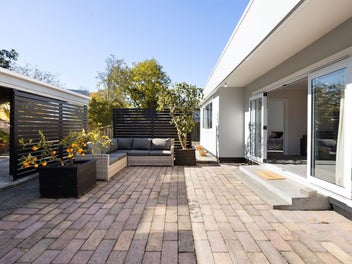 Easy Living in HBHS Zone