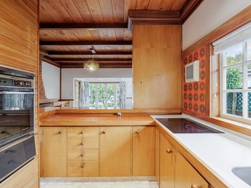 Walk In. Fall In Love. Move In.