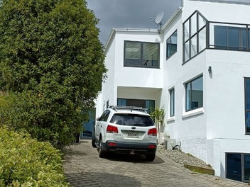 Image 1 of 18
