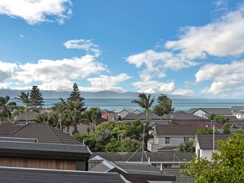 Modern Coastal Living in Macleans Zone