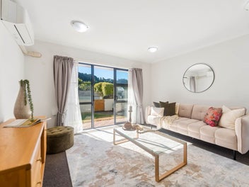 Sundrenched Ground Floor Living