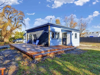 Priced Deadline - Offers invited!