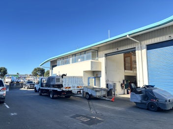 Image 1 of 10