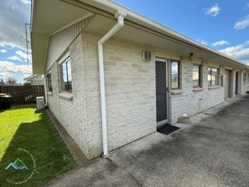 Image 1 of 8