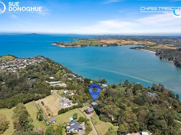 Waterfront Outlook, Space & Privacy on 5,222m²
