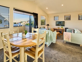 BEO $649,000 - Motivated Vendors