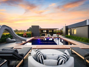 A masterclass in luxury entertaining
