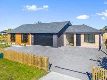 NEW Riverhead Home & Income