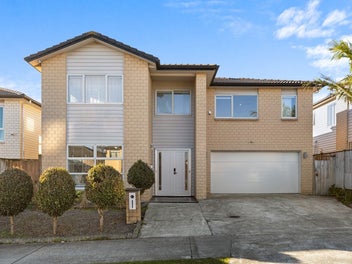 Luxury, Space & Dual Living - All in One Address