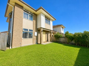 Image 1 of 10