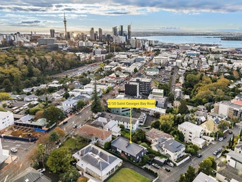 DGZ APT WITH VIEWS - CALL US NOW