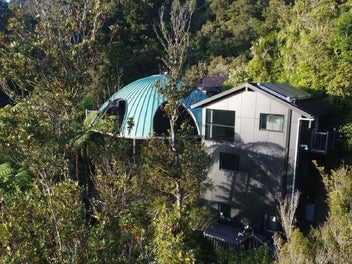 Unparalleled Sanctuary in the Waitakere Ranges