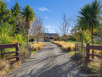 Elegant Country Living