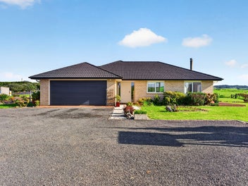 Premium Lifestyle Living with Harbour Views