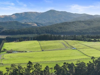 Your Slice of Loburn Countryside- Unbeatable Value