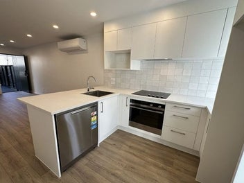 2 Bed + Study Freehold Living in Westgate