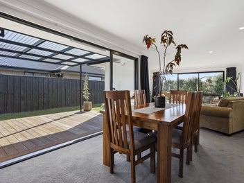 Coastal Calm Meets Contemporary Comfort