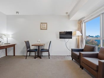 Urgent Sale - Overseas Owner NO Plan B