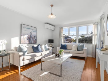 BUILDERS & INVESTORS - URGENT SALE
