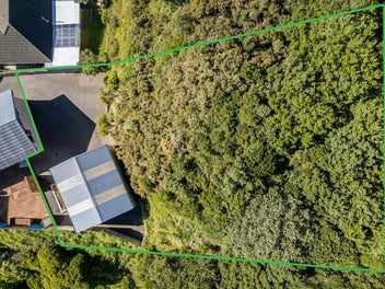 BIG GARAGE AND SUBSTANTIAL HOUSE PLANS.