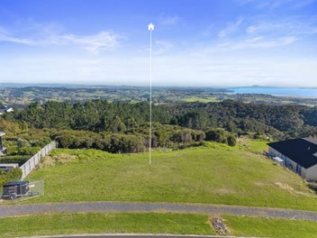 Spectacular Views. Prestigious Address