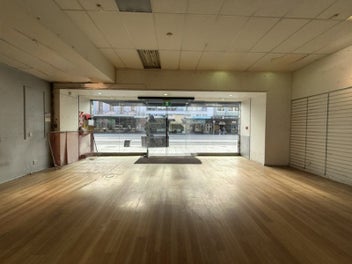 Image 1 of 15