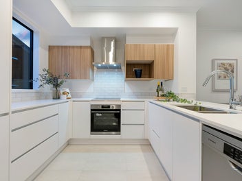 Terrific Townhouse low maintenance lifestyle!