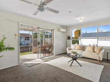 Affordable First Home!!