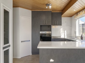 Stand-alone Single Level Home! Must Sell!