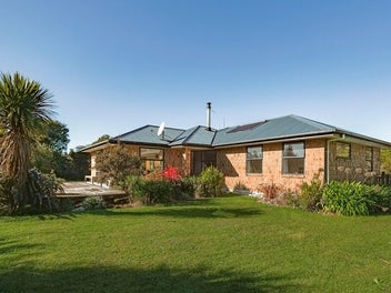 Lifestyle, Three-Bedroom Brick Home