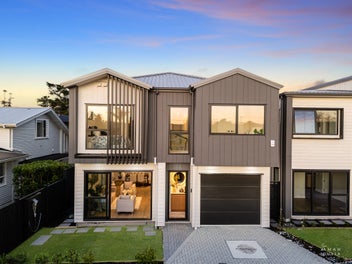 Standalone 4-Bedroom Beauty!