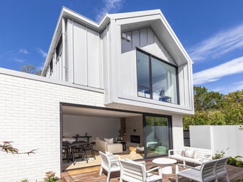 Contemporary precision and liveability