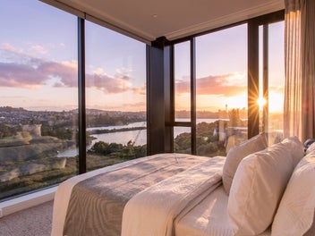 Prestigious Blue-Chip Penthouse