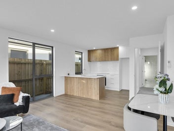 BRAND NEW. FREEHOLD. HIGH-DEMAND LOCATION