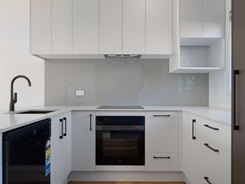 Brand New - Build By GJ Gardner