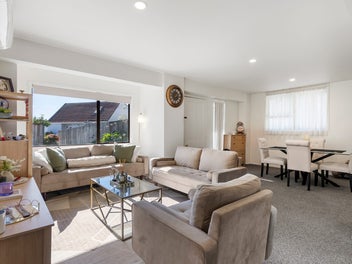 FOUR BEDROOM HOME & INCOME. THE GENUINE ARTICLE