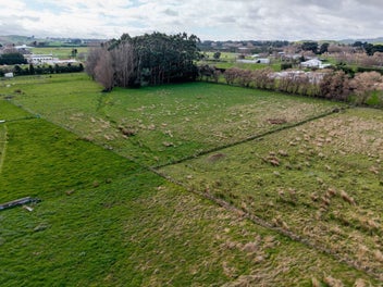 Unlock the value - 5.67ha in town