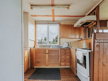 Coastal Comfort with Practical Living