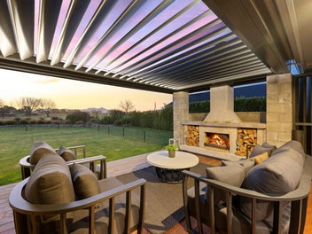 Spacious modern family living