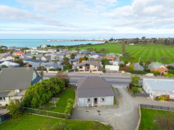 Income potential on 911sqm (more or less)