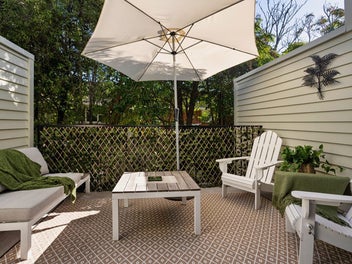 Stylish, Sunny Living in Community You'll Love
