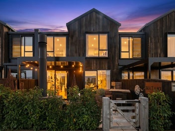 Bellfield Lane living with year-round appeal