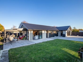 Contemporary Living In A Prime Location